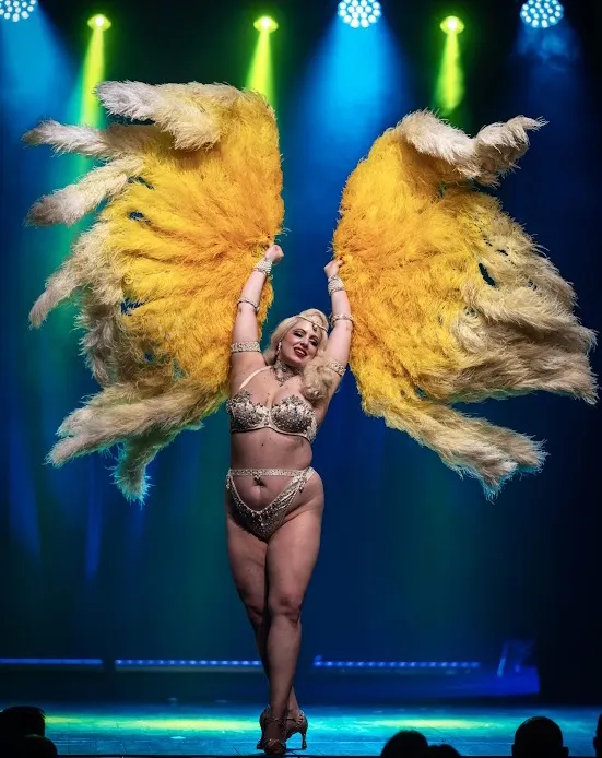 Angelina Angelic performing